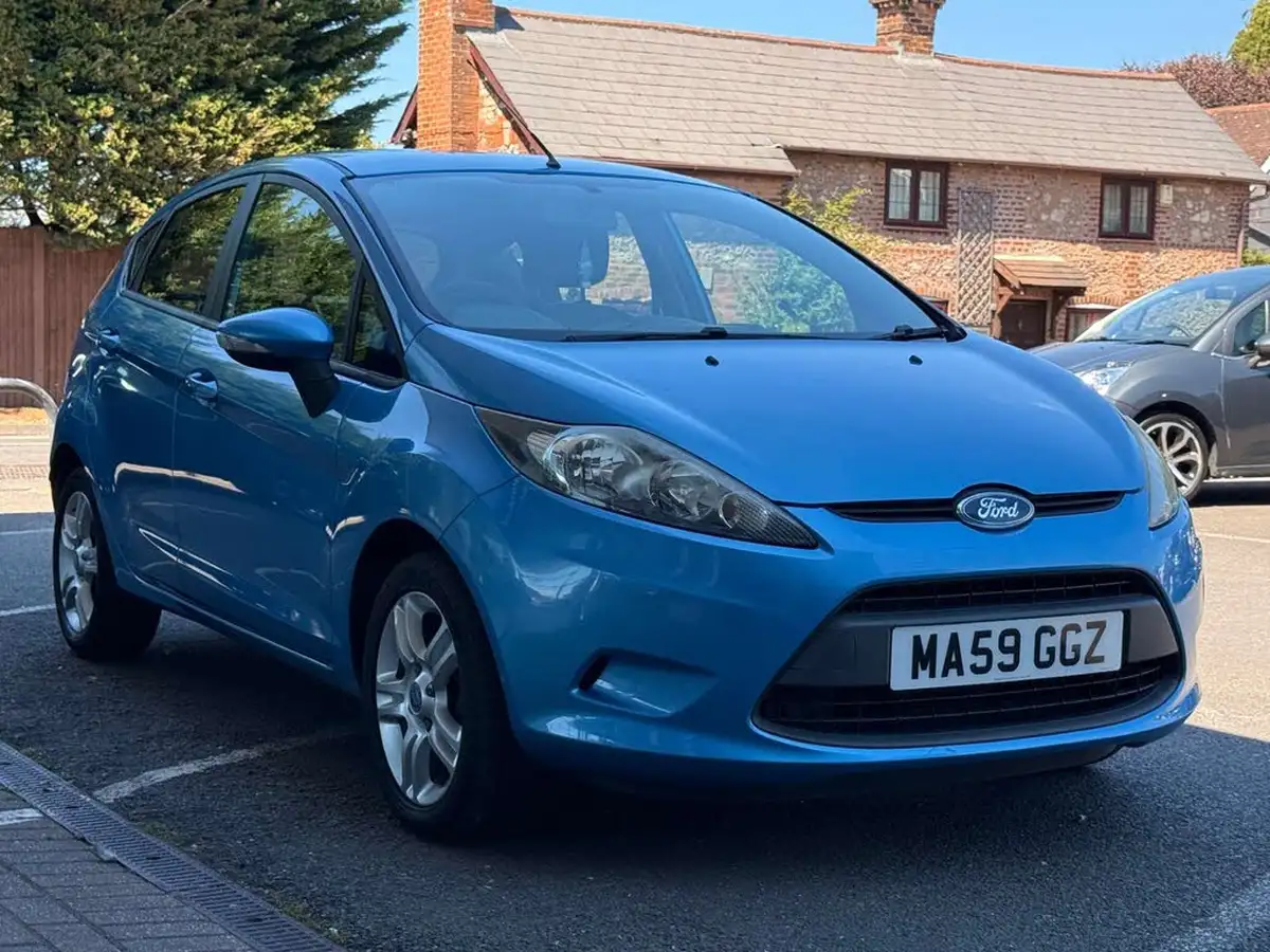 2009-ford-fiesta-125-style-82ps-5d-big-7