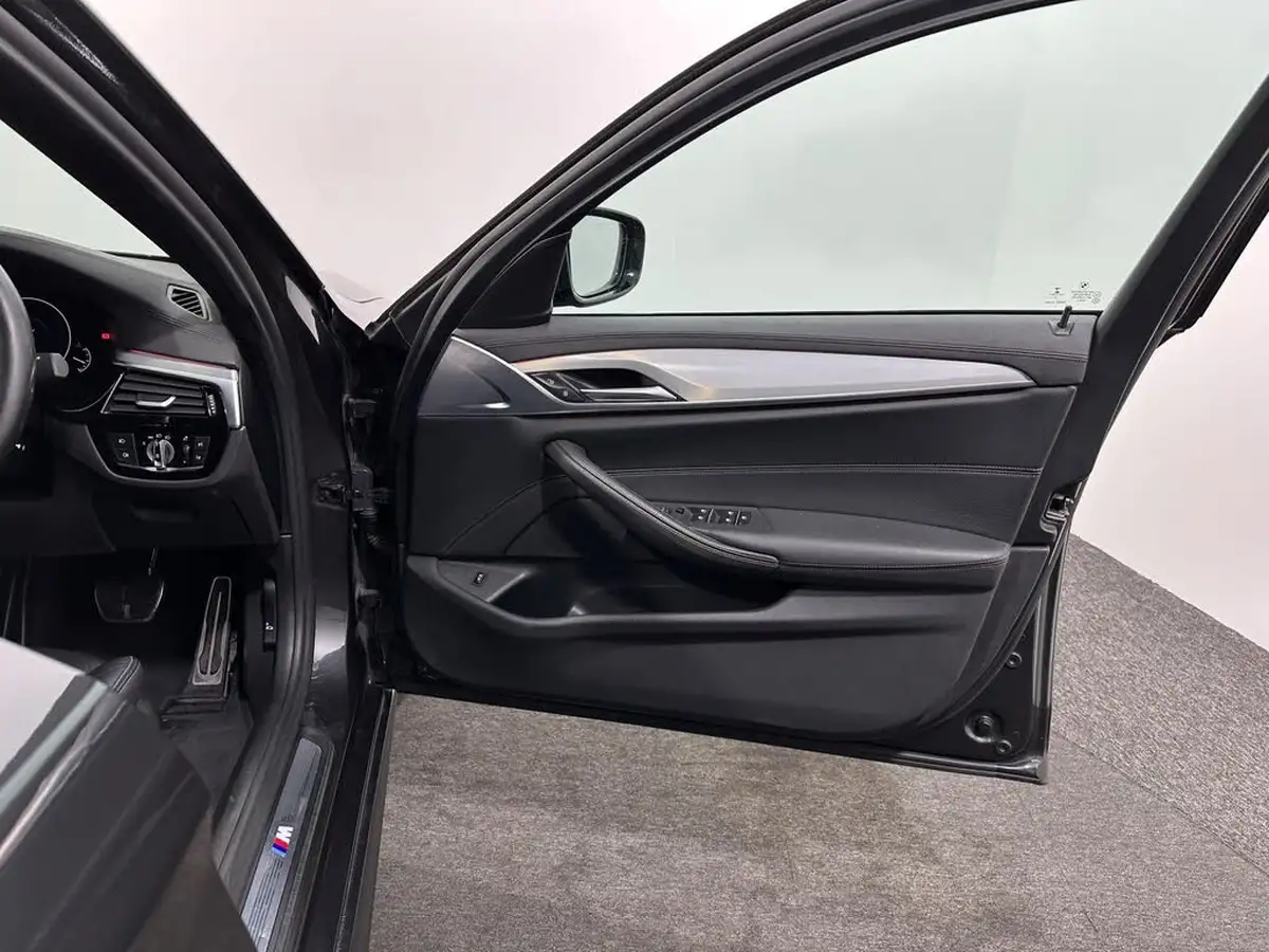 2019-bmw-5-series-20td-520d-m-sport-190bhp-ss-saloon-4d-big-31