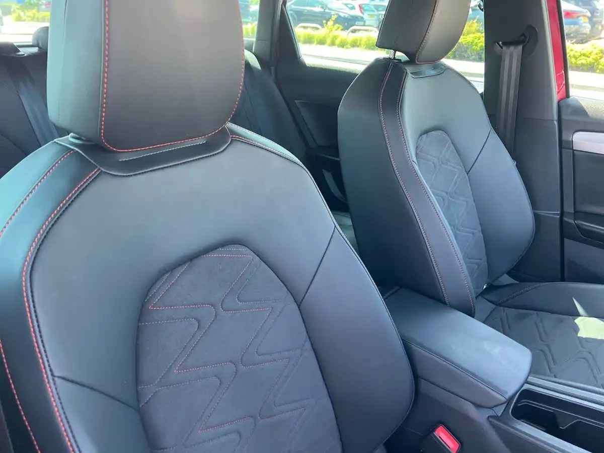 2023-seat-leon-10-etsi-evo-fr-sport-estate-big-11
