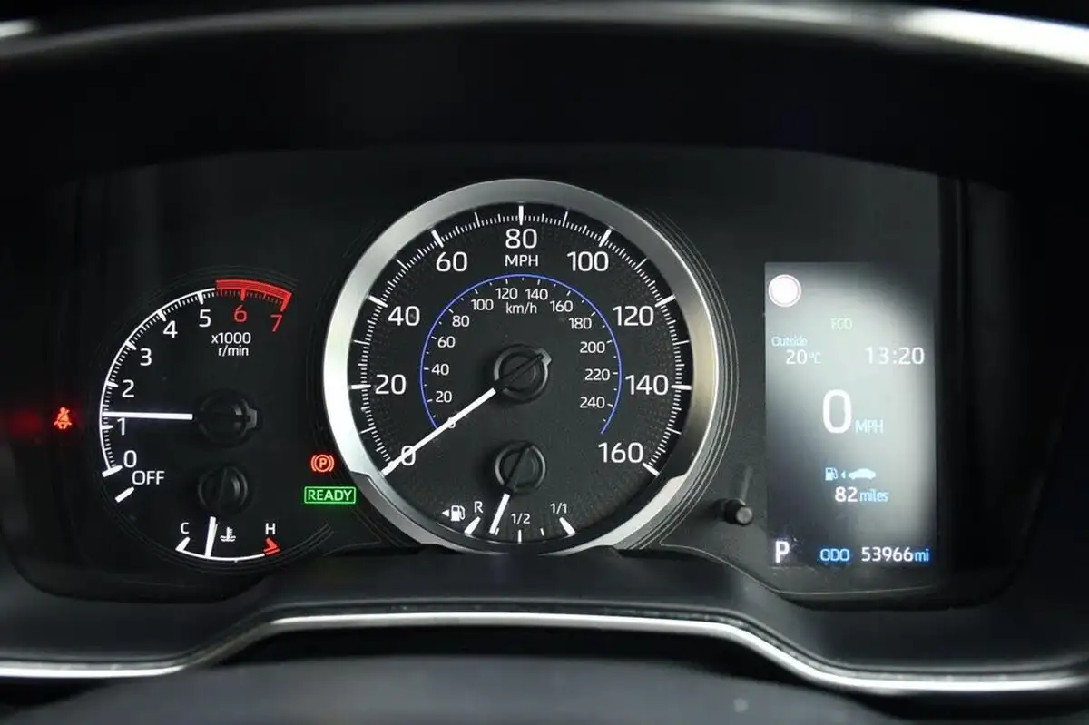 2020-toyota-corolla-18-vvt-i-icon-spare-wheel-touring-sports-5d-big-47