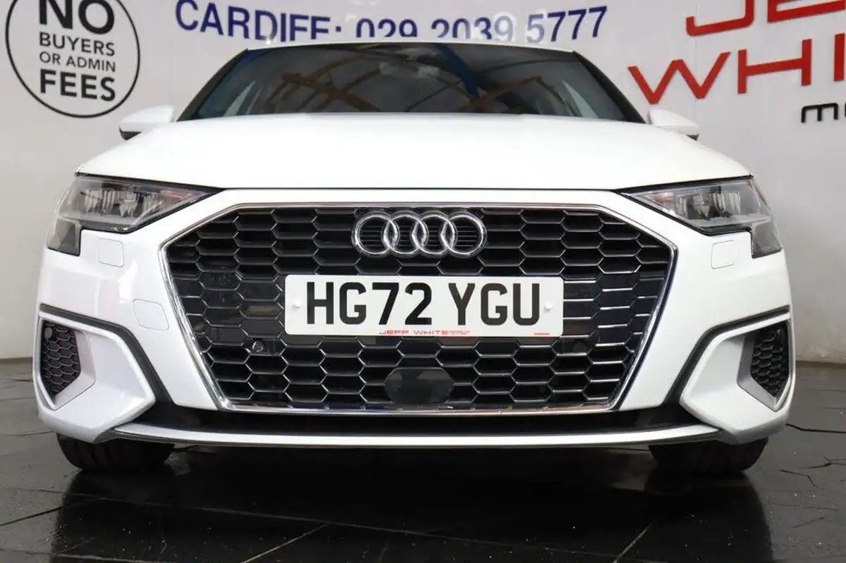 2023-audi-a3-10-30-tfsi-sportback-5d-big-9
