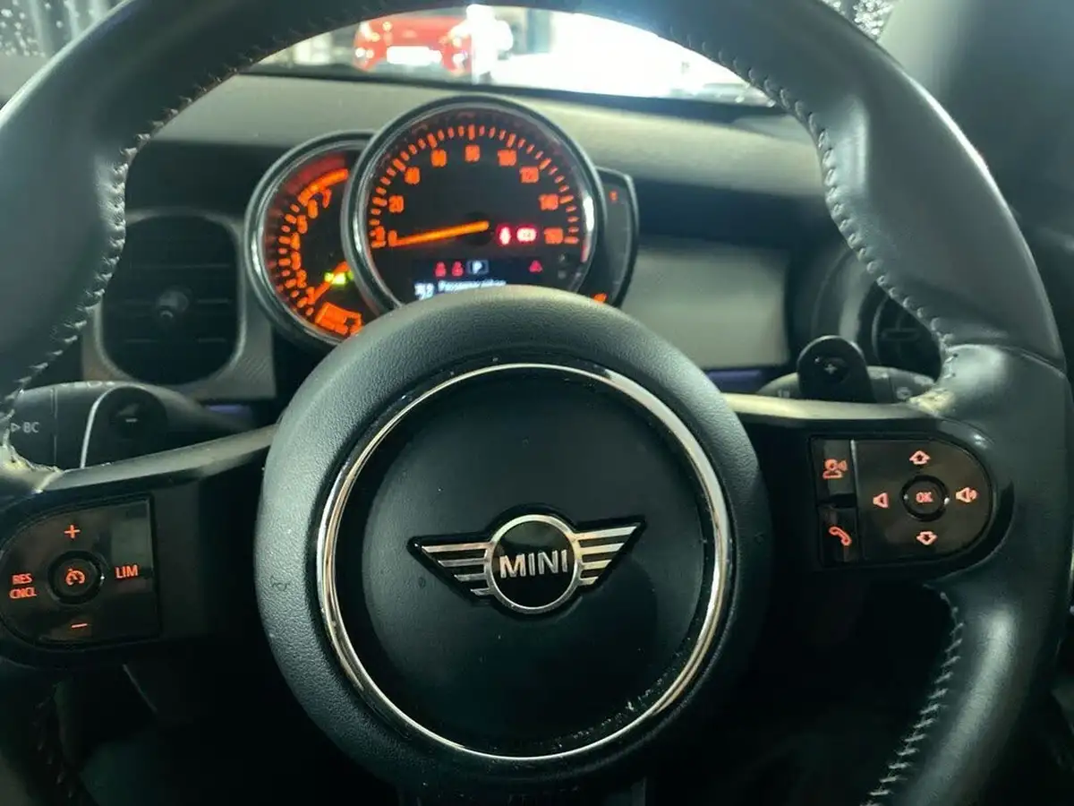 2021-mini-cooper-20-cooper-s-exclusive-hatchback-3d-auto-big-19