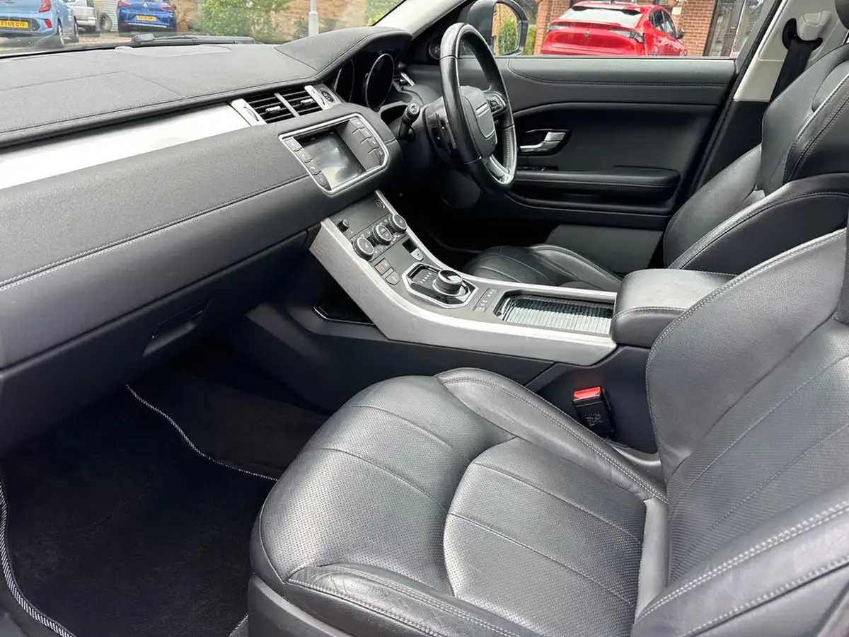 2017-land-rover-range-rover-evoque-20td4-se-tech-hatchback-5d-auto-big-10