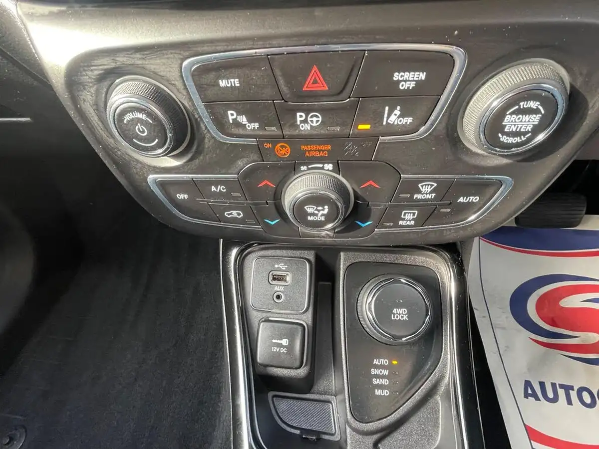 2019-jeep-compass-20multijet-ii-limited-168bhp-auto-big-32