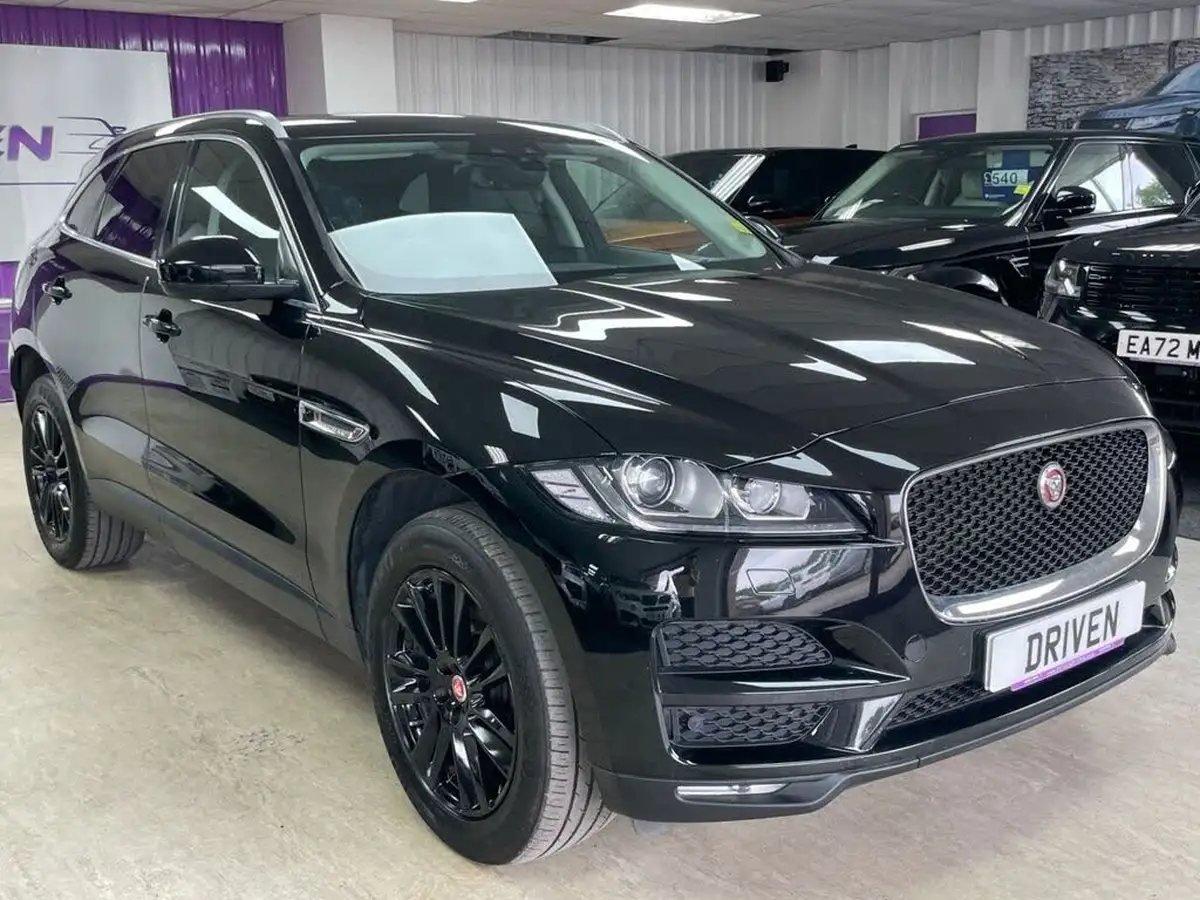 2018-jaguar-f-pace-20-i4d-portfolio-180ps-awd-auto-big-5
