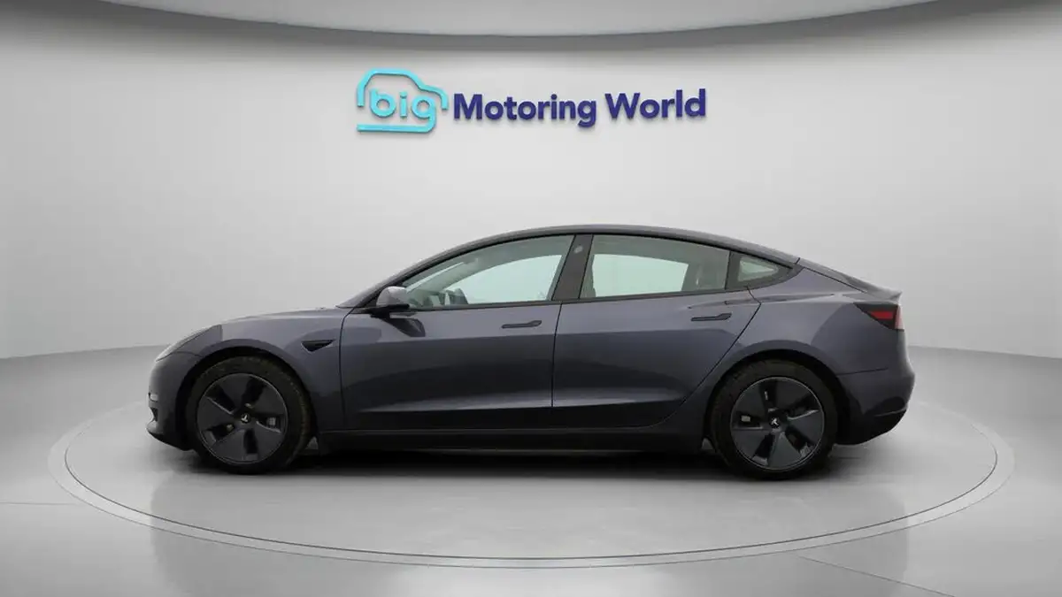 2023-tesla-model-3-e-long-range-346bhp-big-4