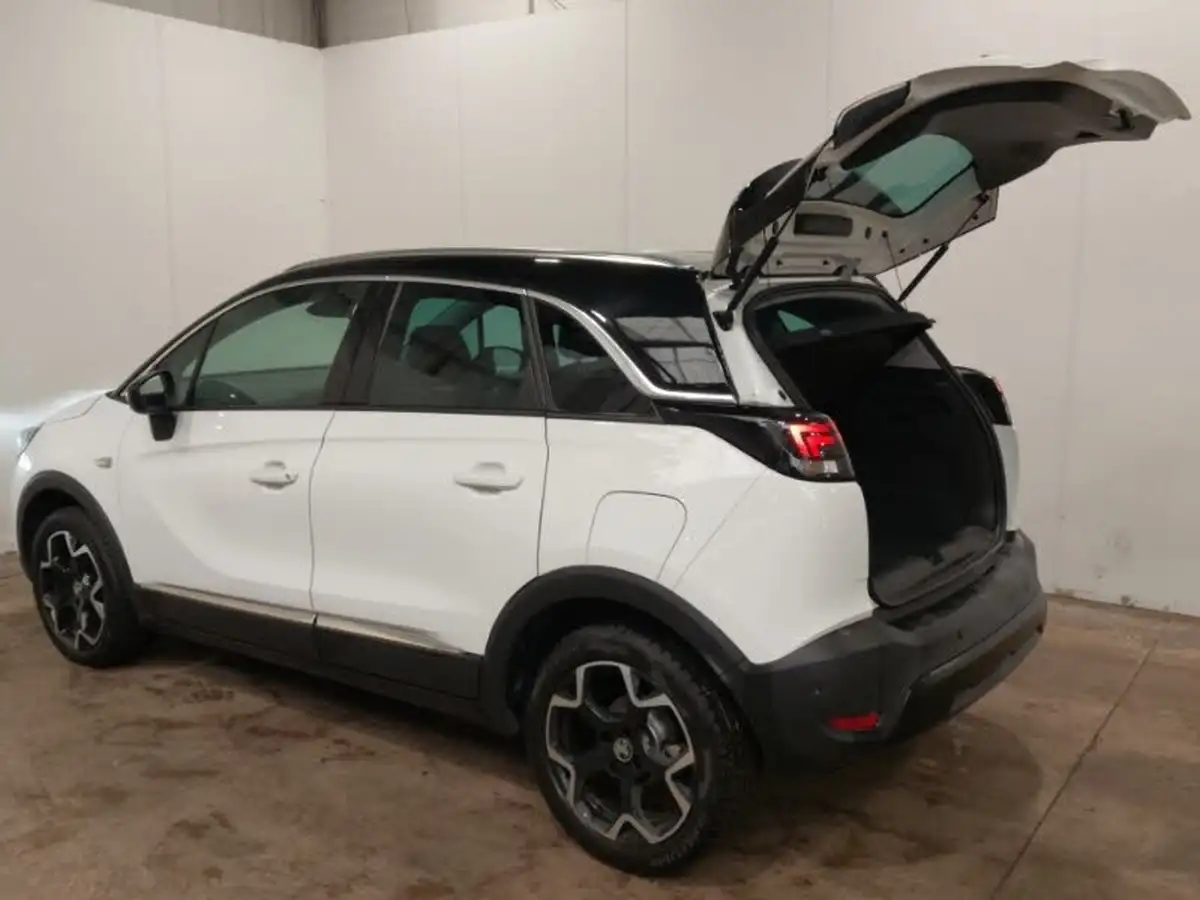 2022-vauxhall-crossland-15-ultimate-120ps-auto-big-13