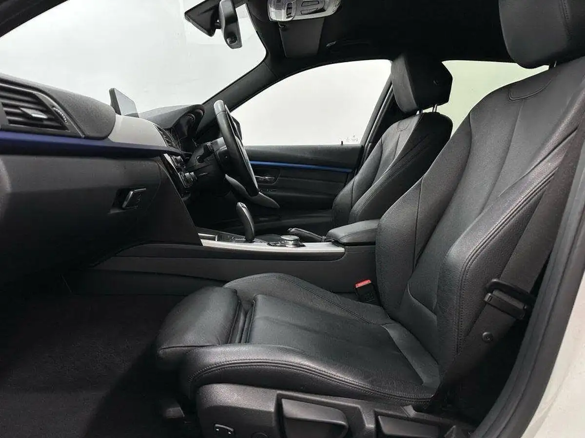2016-bmw-3-series-20td-320d-xdrive-m-sport-touring-5d-auto-big-37