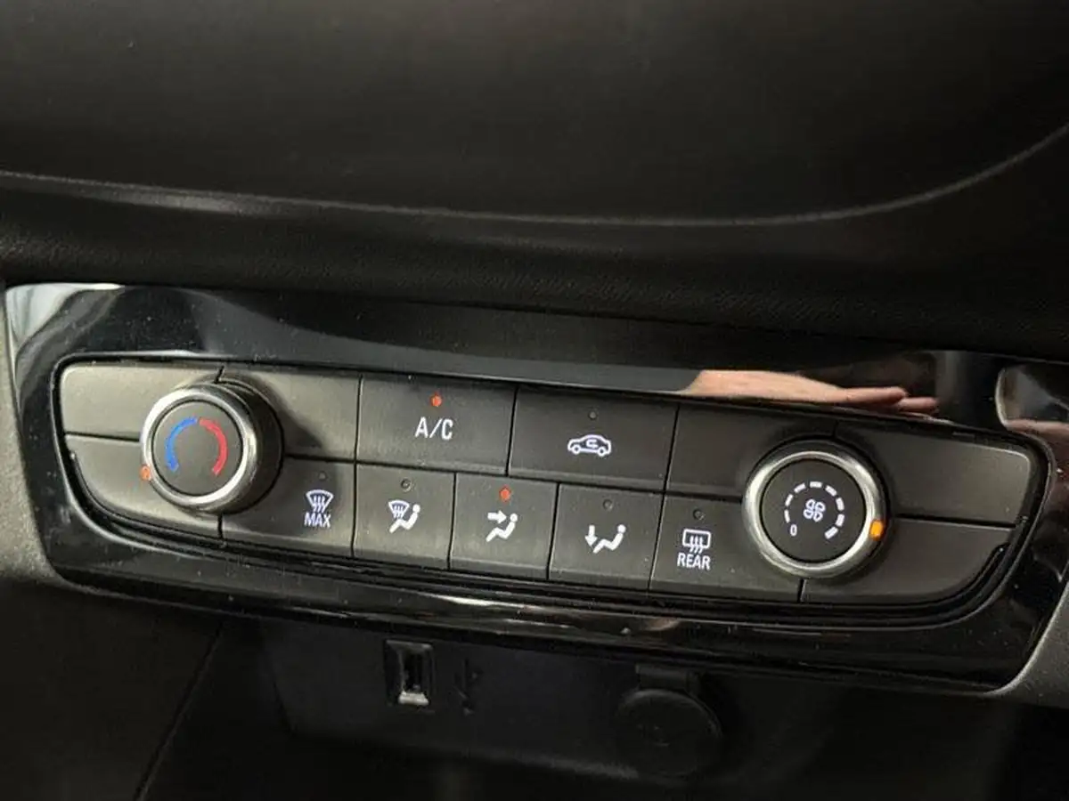 2021-vauxhall-corsa-12i-se-edition-big-25