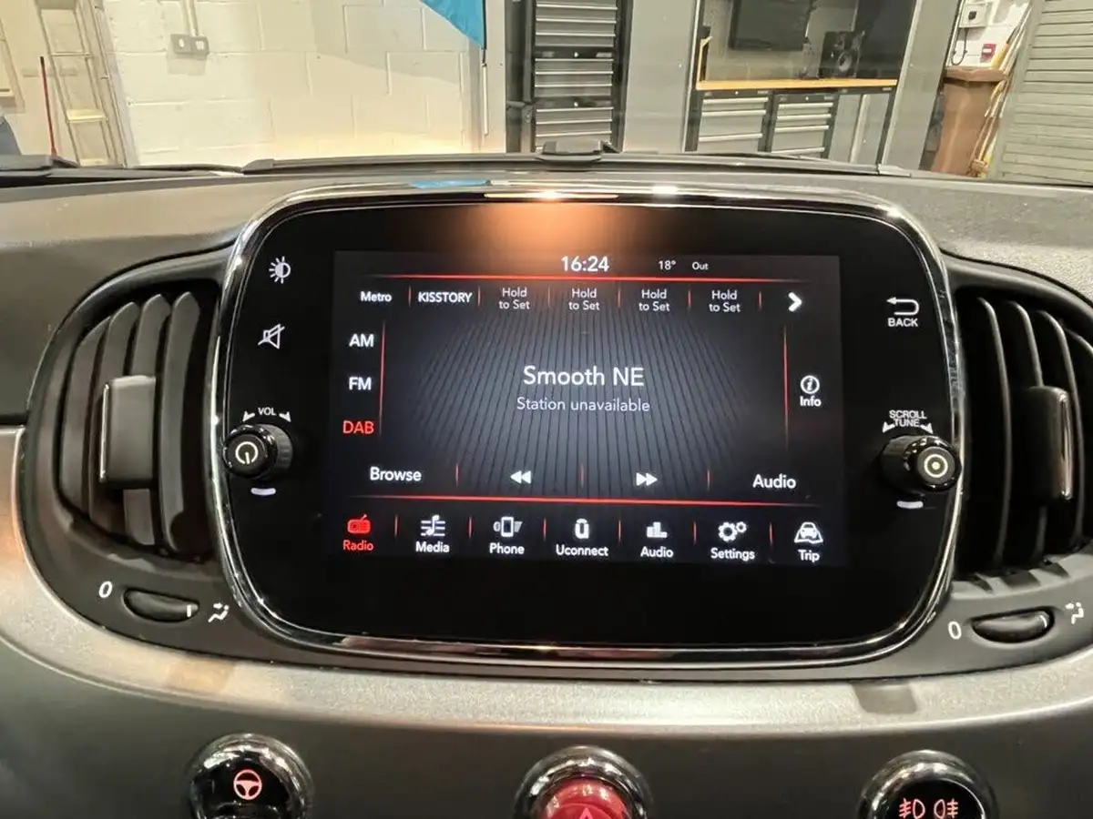 2017-fiat-500-12-s-big-23