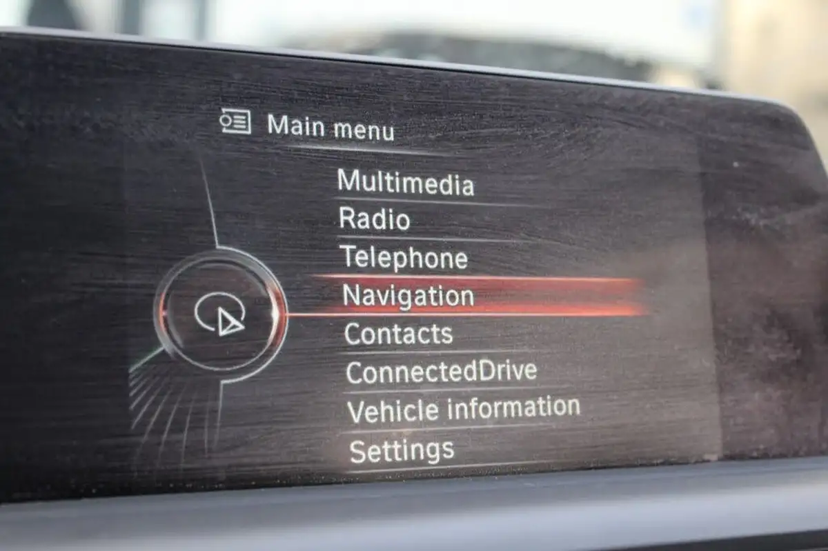 2015-bmw-1-series-20td-120d-m-sport-190bhp-3d-auto-big-24