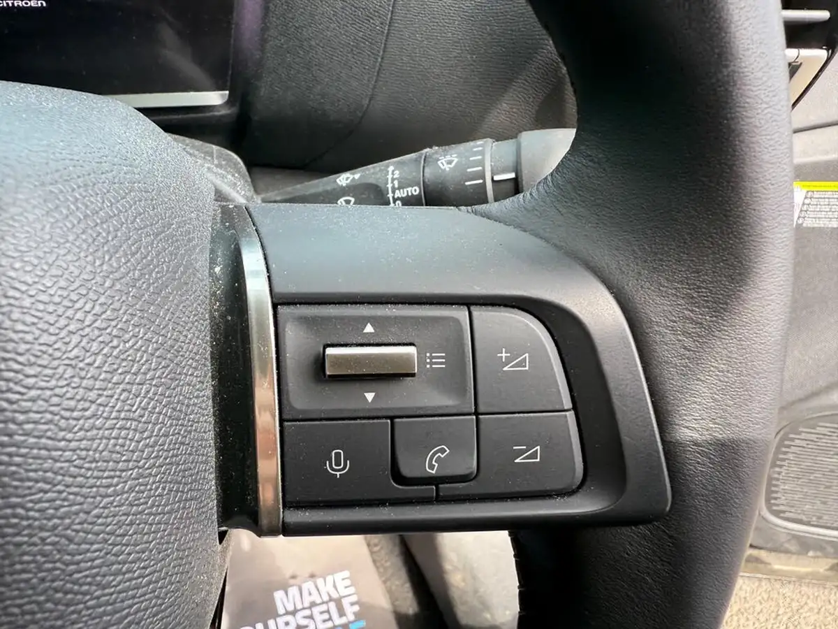 2023-citroen-c4-12-puretech-plus-big-29