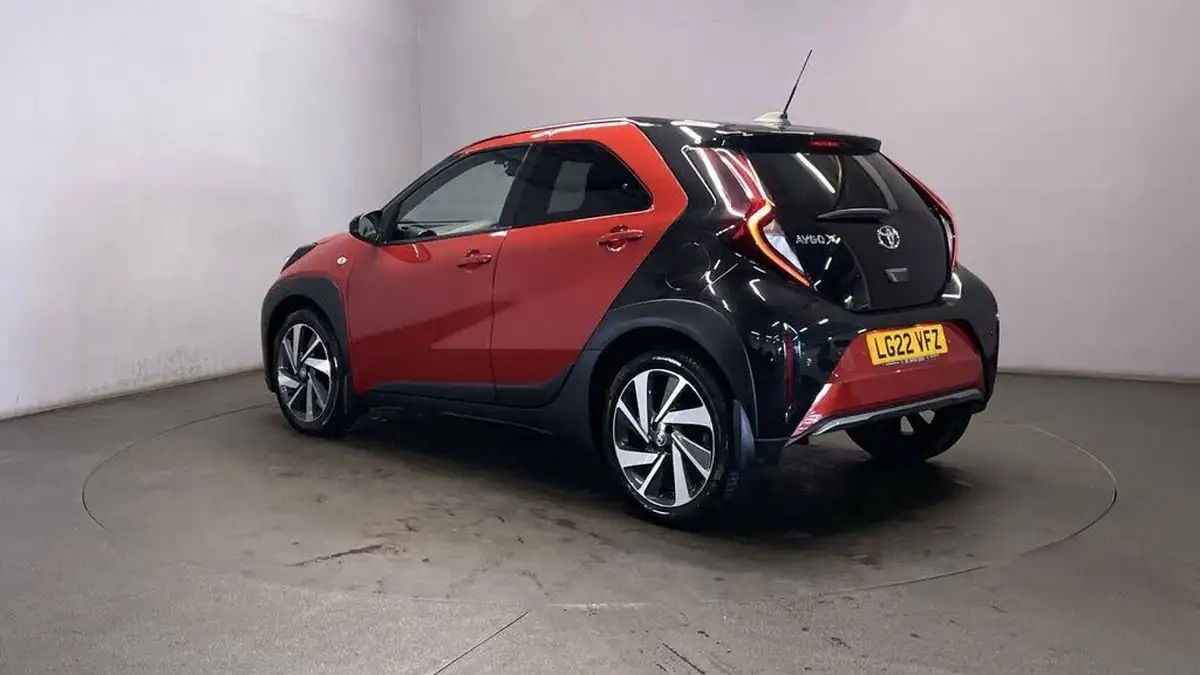 2022-toyota-aygo-x-10-vvt-i-exclusive-big-5