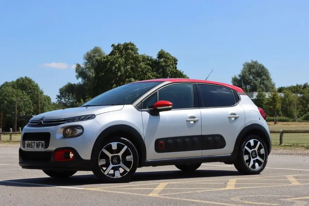 2017-citroen-c3-12-puretech-flair-nav-edition-big-2