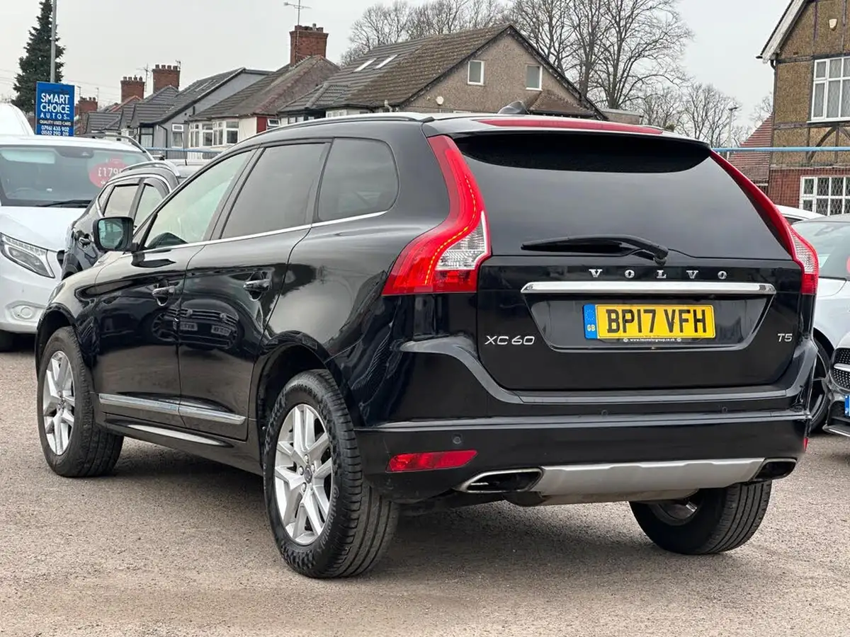 2017-volvo-xc60-20-t5-se-lux-big-5