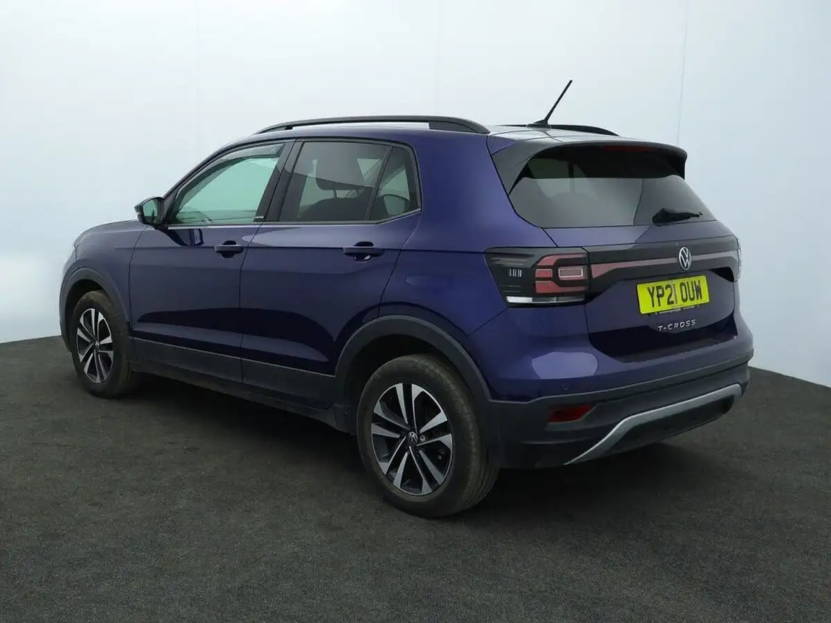 2021-volkswagen-t-cross-10-tsi-united-110ps-dsg-big-7