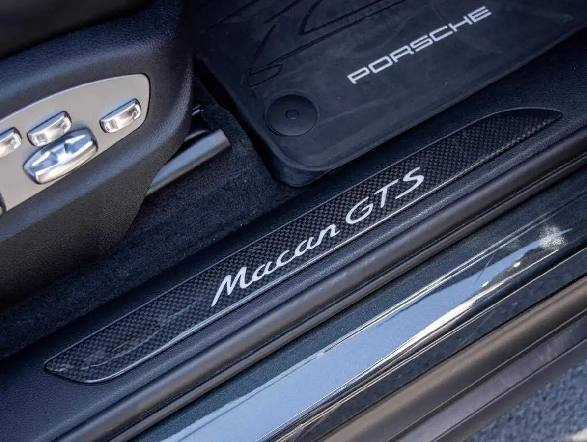2023-porsche-macan-29-v6-gts-big-15