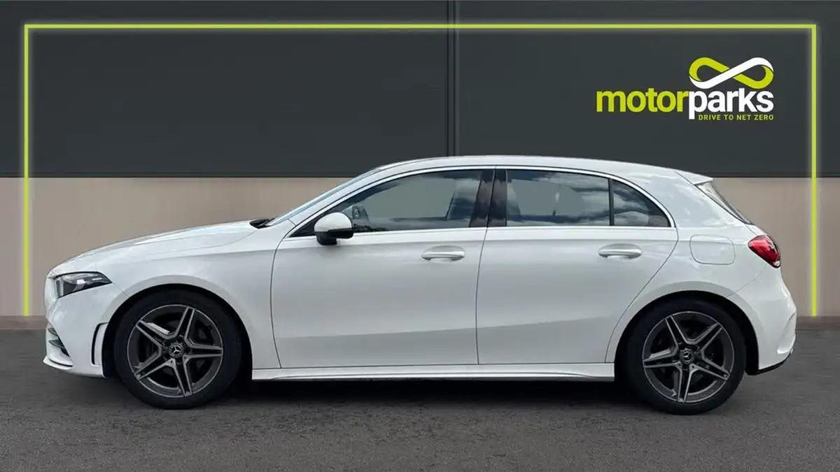 2019-mercedes-benz-a-class-13-a200-amg-line-hatchback-5d-big-5