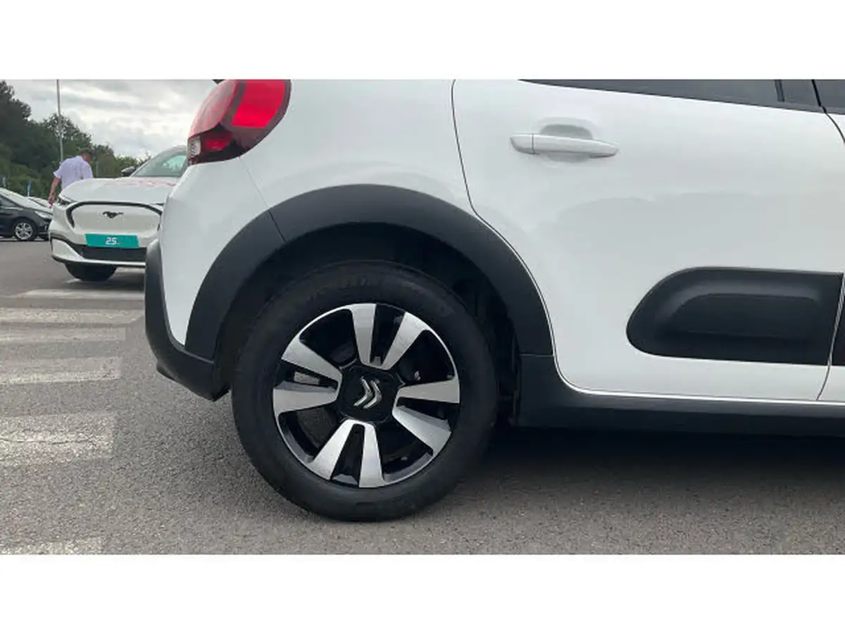 2023-citroen-c3-12-puretech-c-series-edition-83ps-ss-big-6