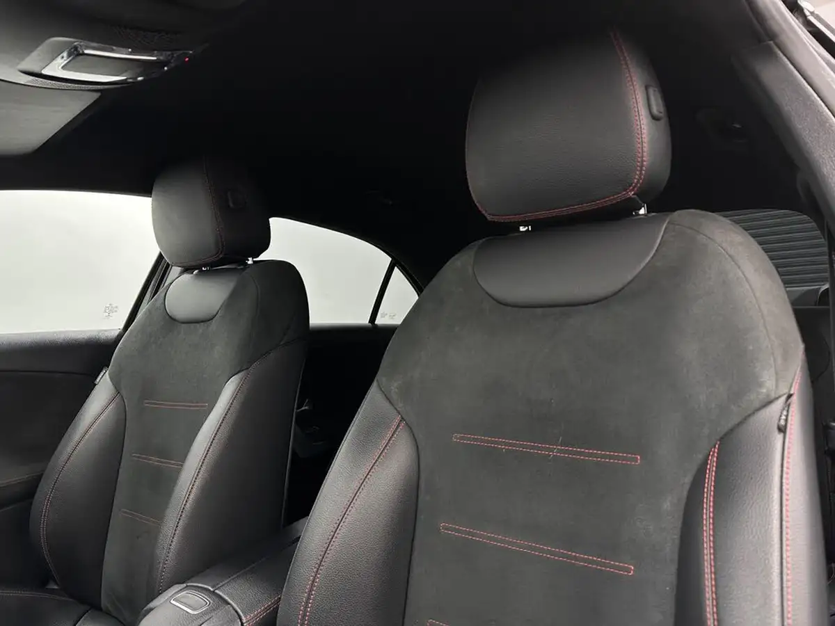 2019-mercedes-benz-a-class-13-a200-amg-line-saloon-4d-big-31