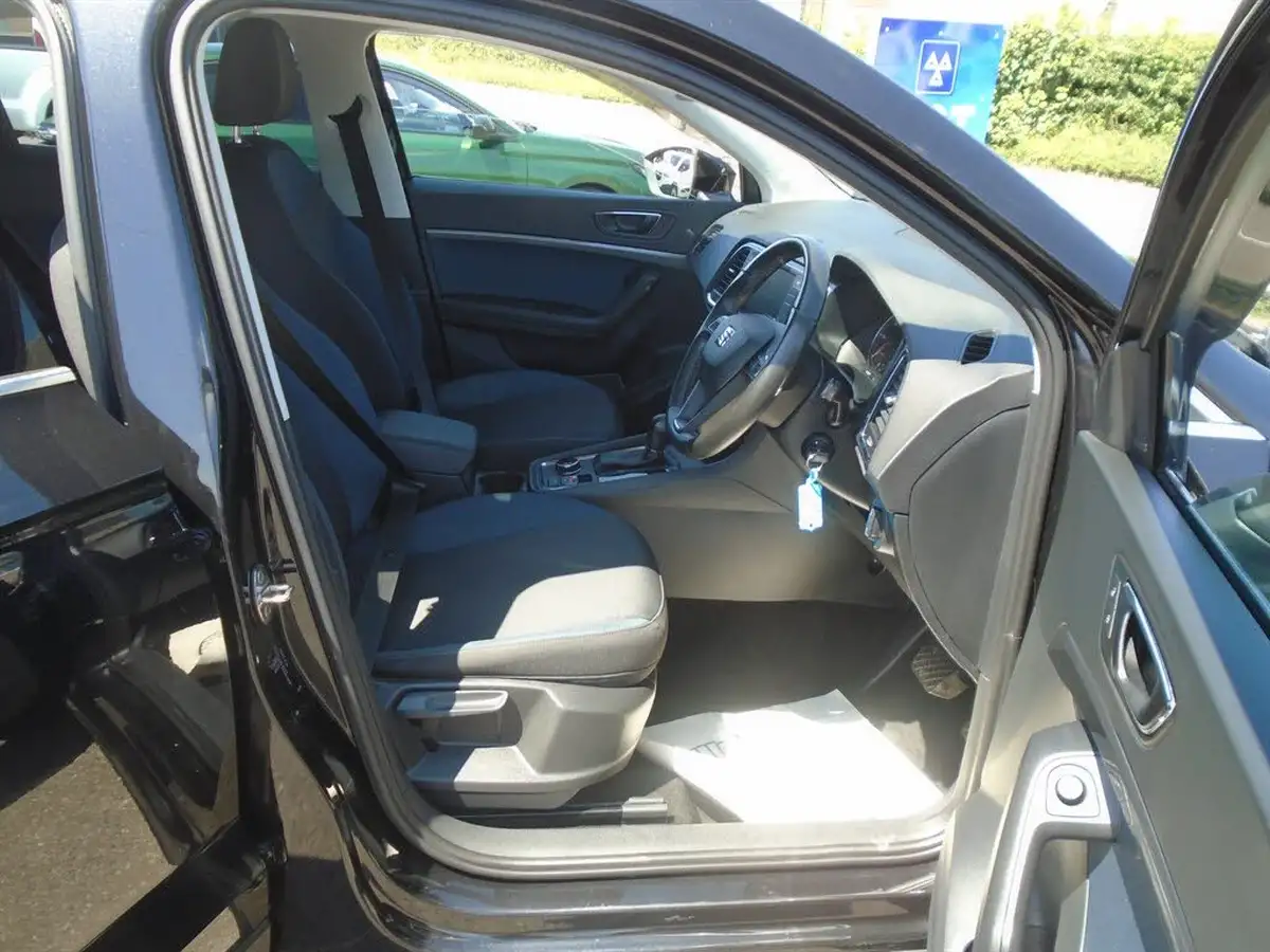 2018-seat-ateca-16tdi-se-technology-dsg-big-12