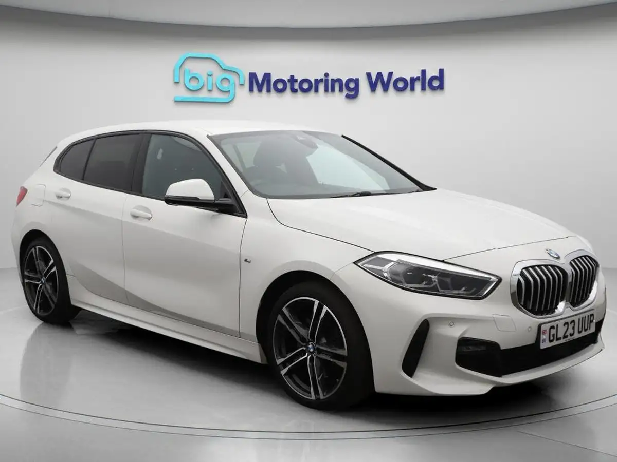 2023-bmw-1-series-15-118i-m-sport-lcp-dct-big-0
