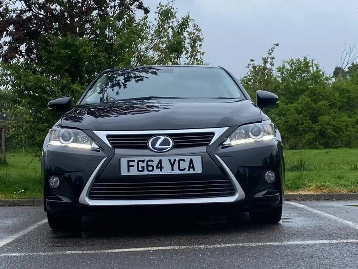 2014-lexus-ct-200h-18-advance-big-44
