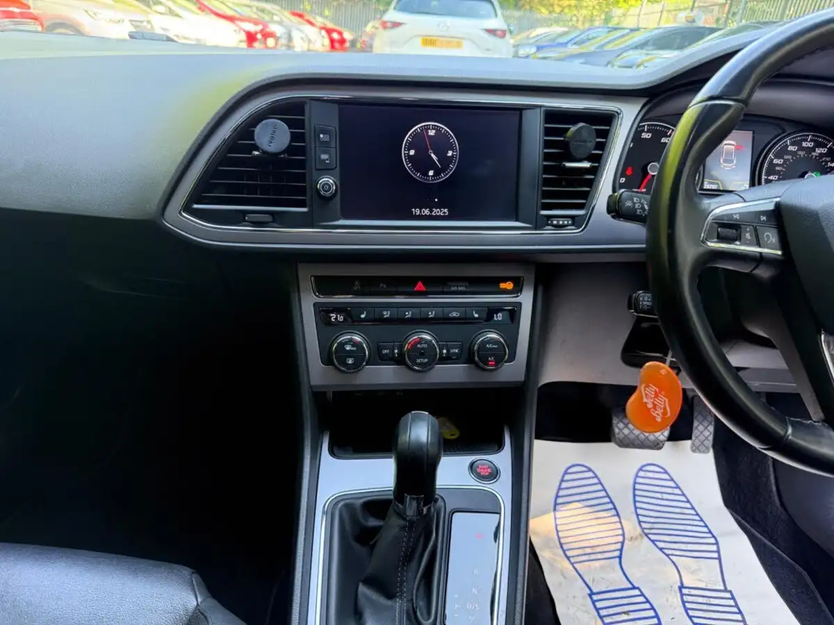 2018-seat-leon-14-ecotsi-xcellence-technology-estate-dsg-big-52