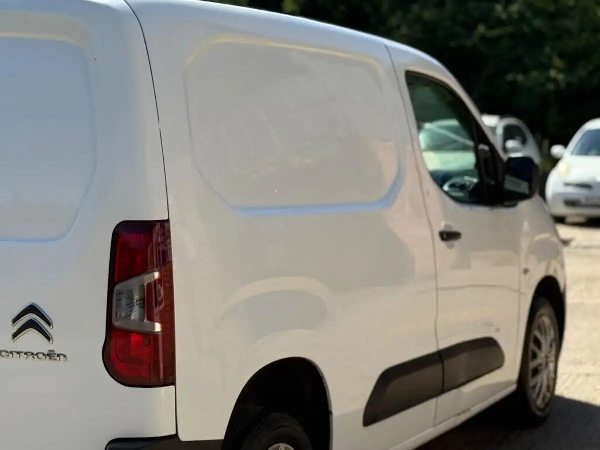 2019-citroen-berlingo-15bluehdi-1000-enterprise-100pseu6dt-e-panel-big-20