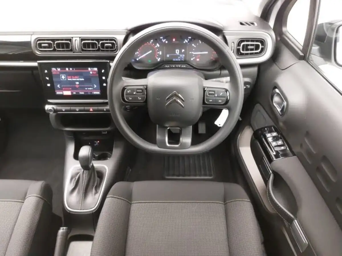 2024-citroen-c3-12-puretech-plus-110ps-eat6-big-6
