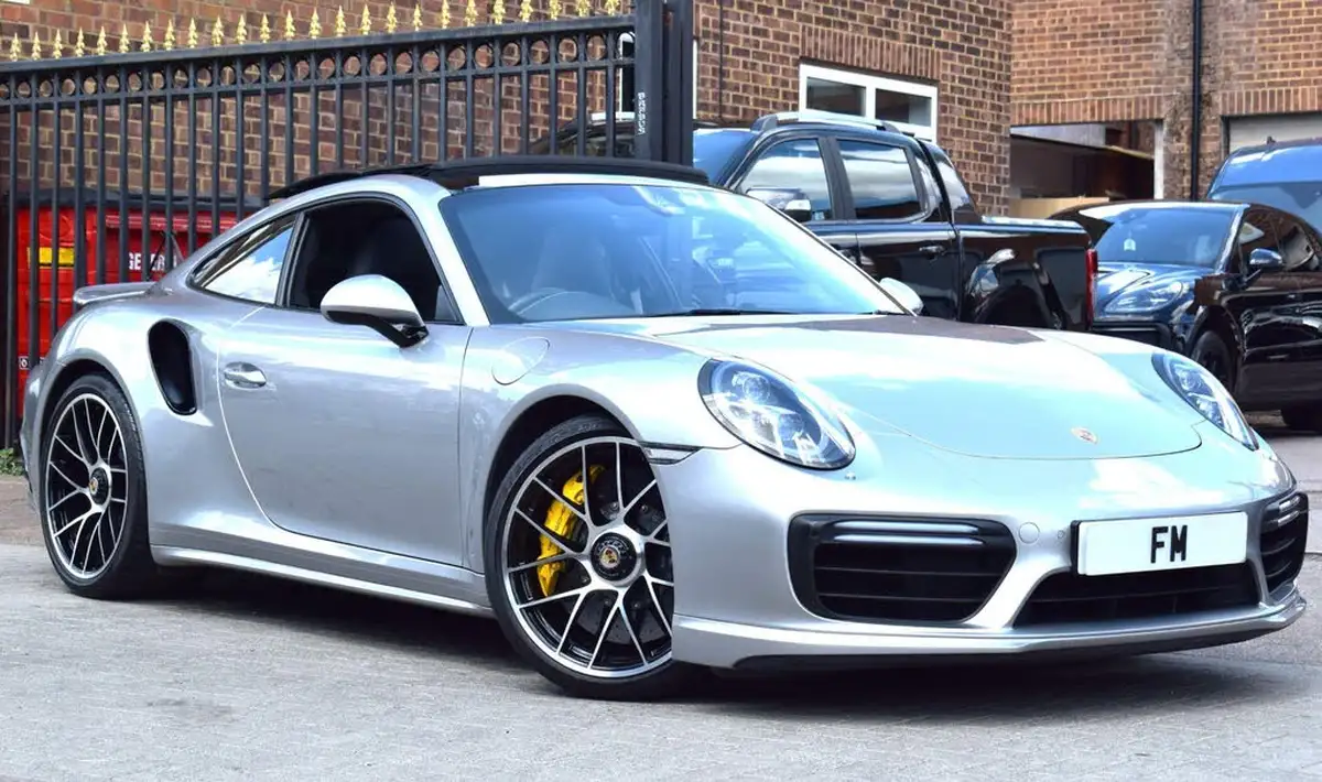 2016-porsche-911-38-turbo-s-coupe-big-0