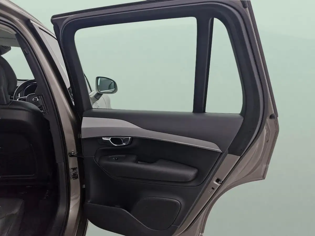 2020-volvo-xc90-20td-b5-momentum-big-22