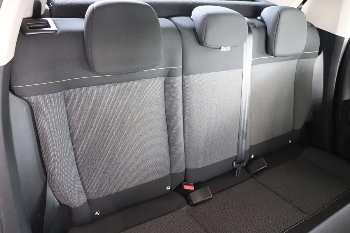 2018-citroen-c3-12-puretech-feel-82ps-big-31