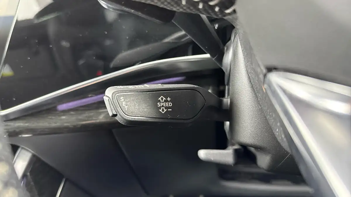 2020-audi-q7-30-50-tdi-black-edition-big-24