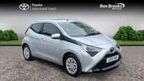 2021 Toyota AYGO 1.0 VVT-i x-play (TSS) x-shift