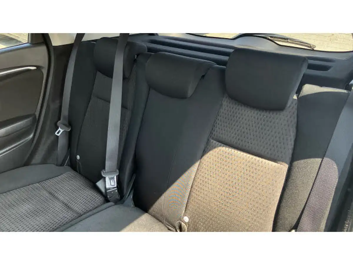 2019-honda-jazz-13-i-vtec-se-big-7