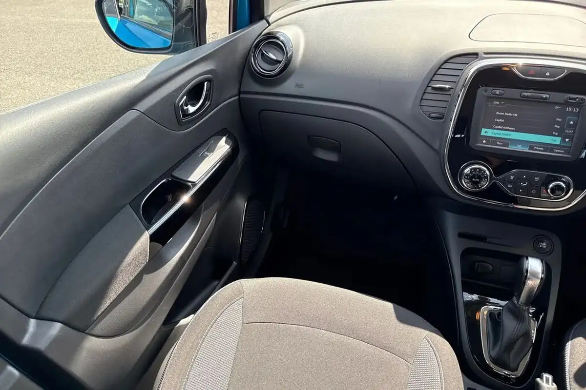 2016-renault-captur-15dci-dynamique-nav-90bhp-edc-auto-big-19