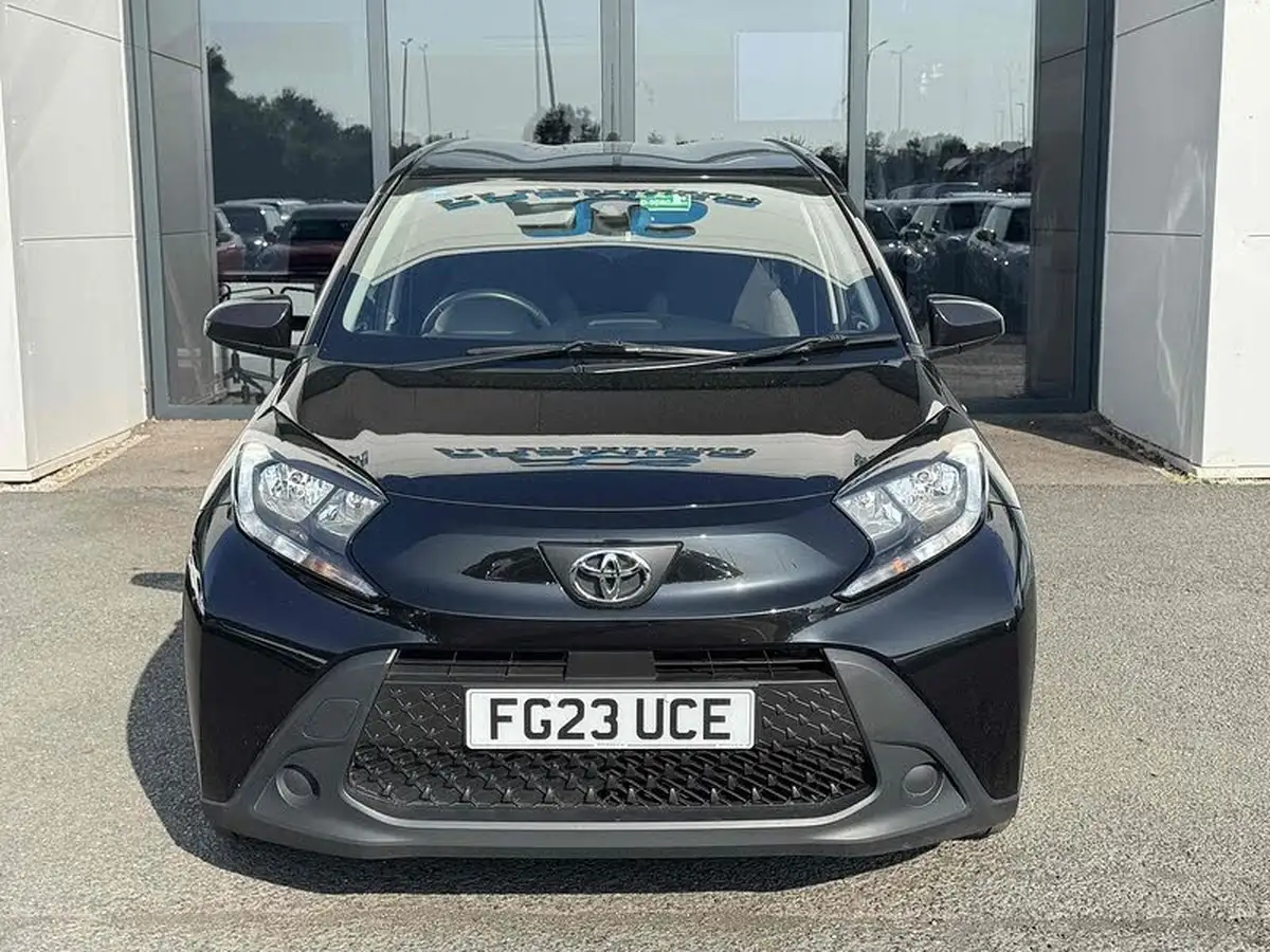 2023-toyota-aygo-x-10-vvt-i-pure-big-27