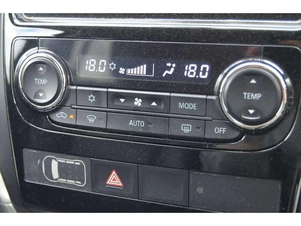 2021-mitsubishi-shogun-sport-24di-d-4-big-31