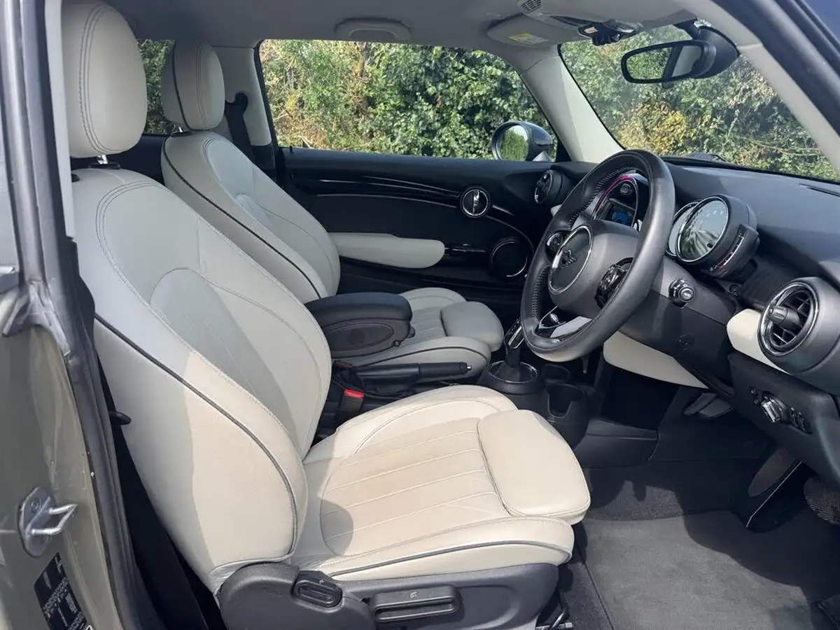 2019-mini-cooper-20-cooper-s-exclusive-189bhp-hatchback-3d-auto-big-6
