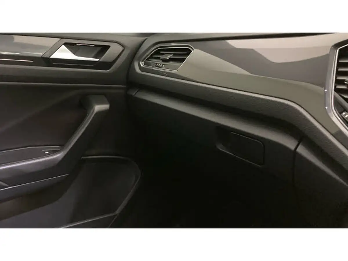 2021-volkswagen-t-roc-20tdi-r-line-evo-dsg-big-32