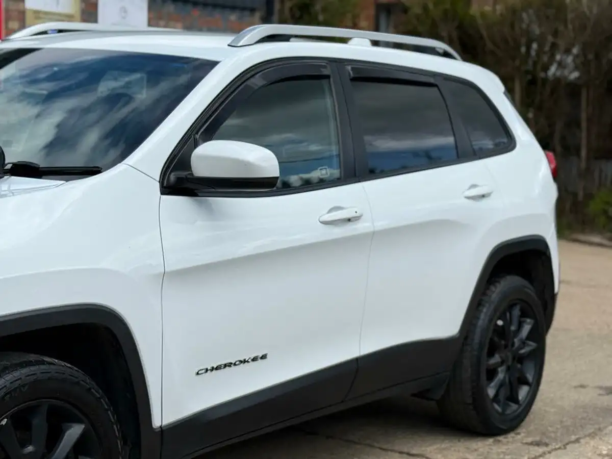 2015-jeep-cherokee-20multijet-ii-limited-4wd-big-22
