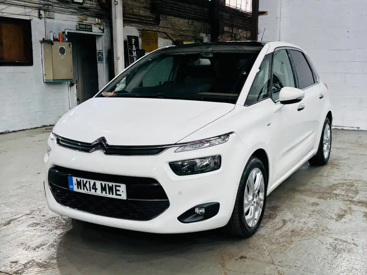 2014-citroen-c4-picasso-16e-hdi-exclusive-airdream-etg6-big-3