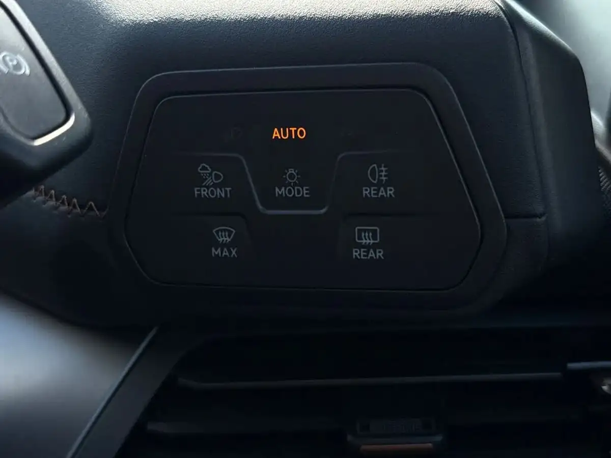 2024-cupra-born-e-v3-230ps-77kwh-e-boost-big-41