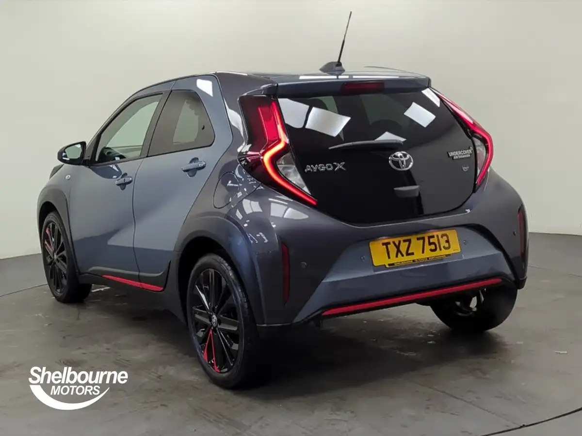 2024-toyota-aygo-x-10-vvt-i-undercover-cvt-big-1