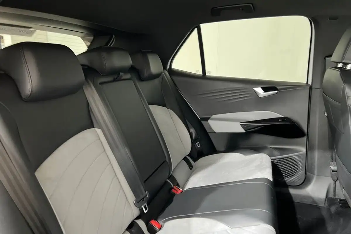 2022-volkswagen-id3-e-life-204ps-58kwh-pro-performance-big-21