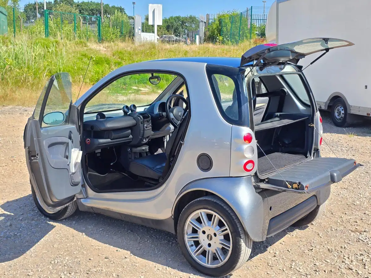 2002-smart-car-smart-06-passion-hatchback-3d-big-4