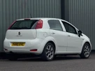 2016-fiat-punto-14-easy-5d-small-1