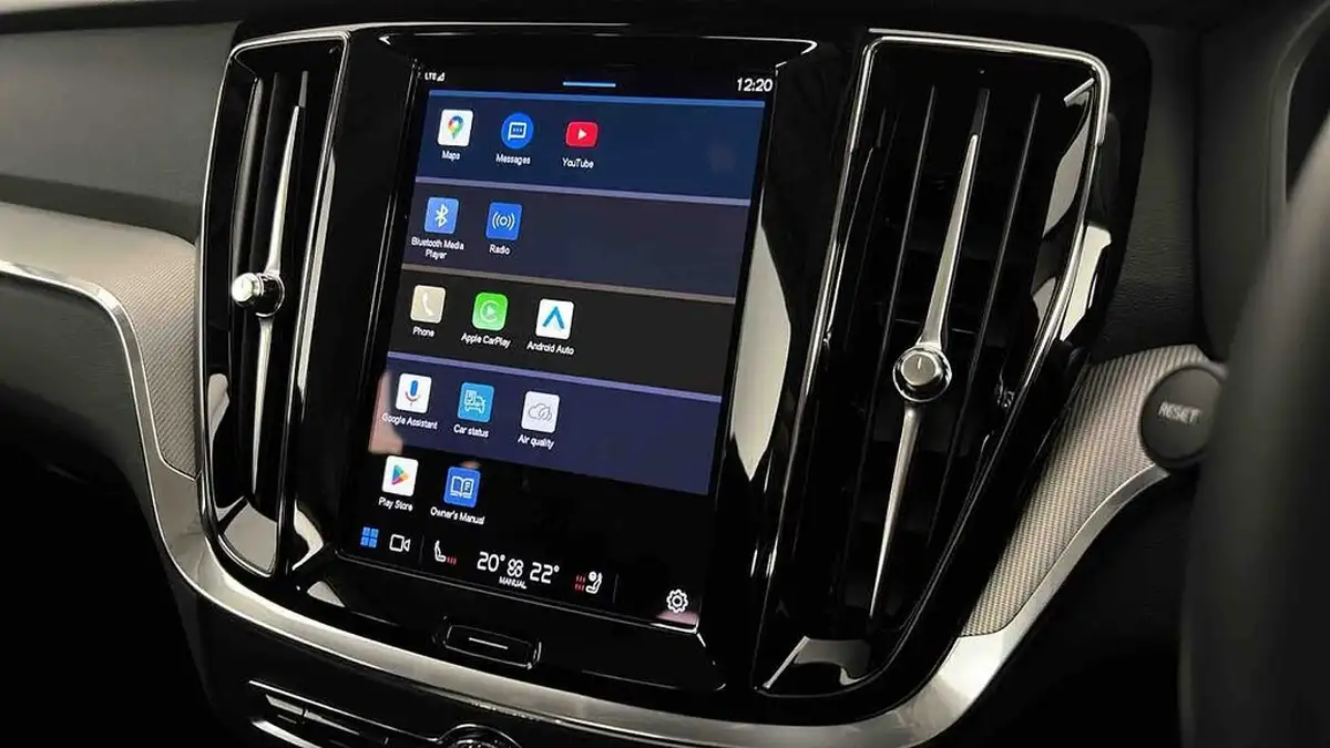 2025-volvo-v60-20-b4-plus-station-wagon-big-40