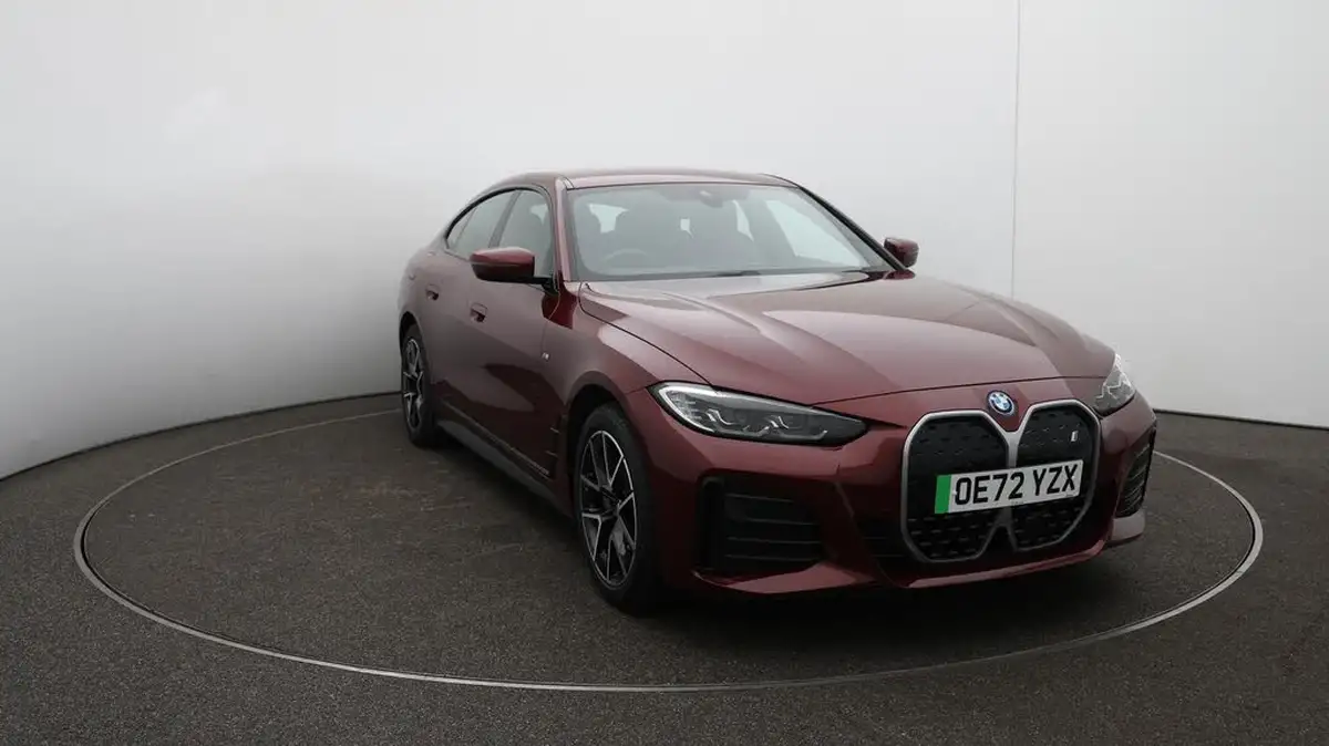 2022-bmw-i4-e-edrive40-m-sport-big-44